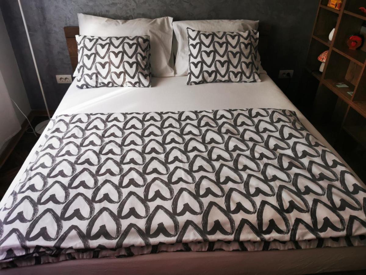 Apartman Jovana 2 Belgrado Esterno foto